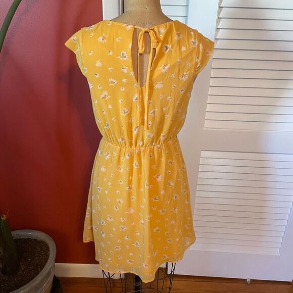COLLECTIVE CONCEPTS | yellow dress with pattern XS Petite - Picture 5 of 7